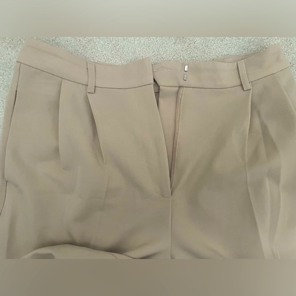 Black Tape trousers in tan Size Medium - Picture 4 of 5
